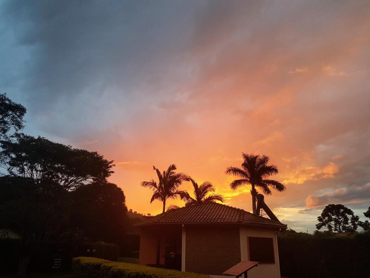 Minas 3*